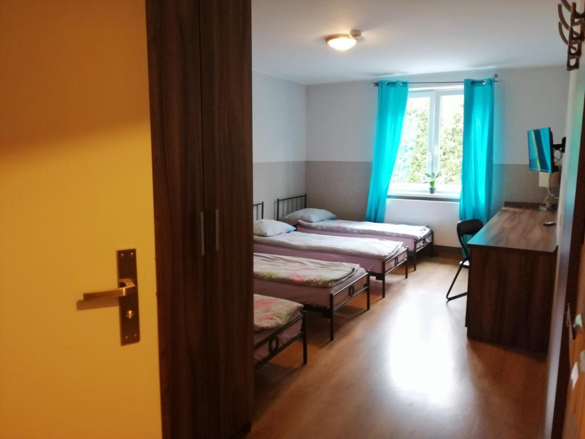 Pokoje Goscinne Z Prywatna Lazienka Dla Firm Gliwice Buitenkant foto